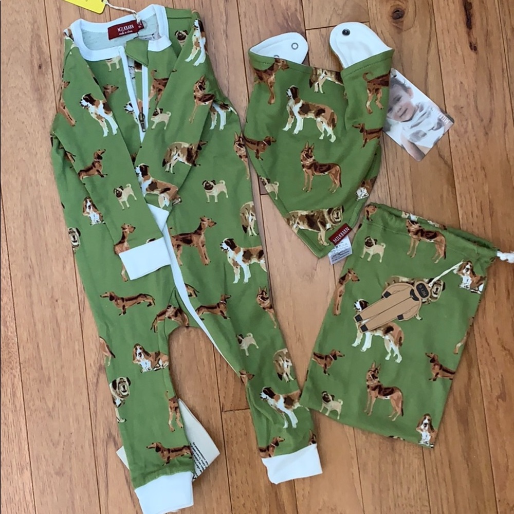 NWT Milkbarn Zip Pajamas Dog Print Size 9-12 Month